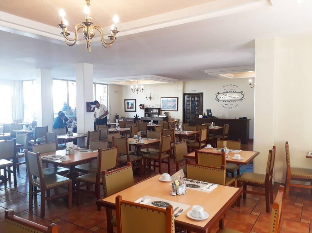 Hotel Isabel Guadalajara Dış mekan fotoğraf