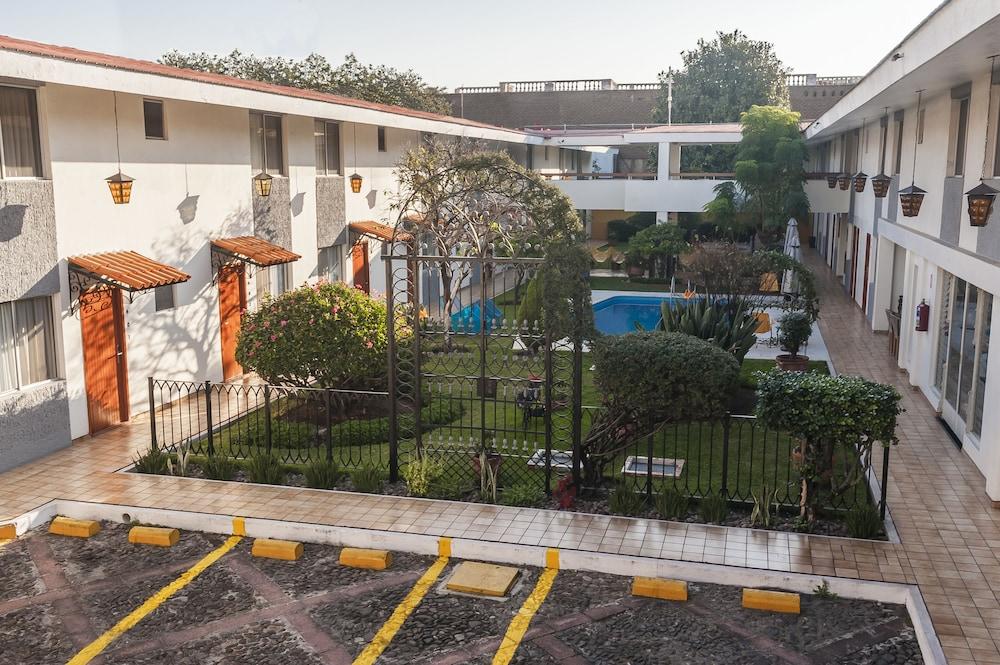 Hotel Isabel Guadalajara Dış mekan fotoğraf