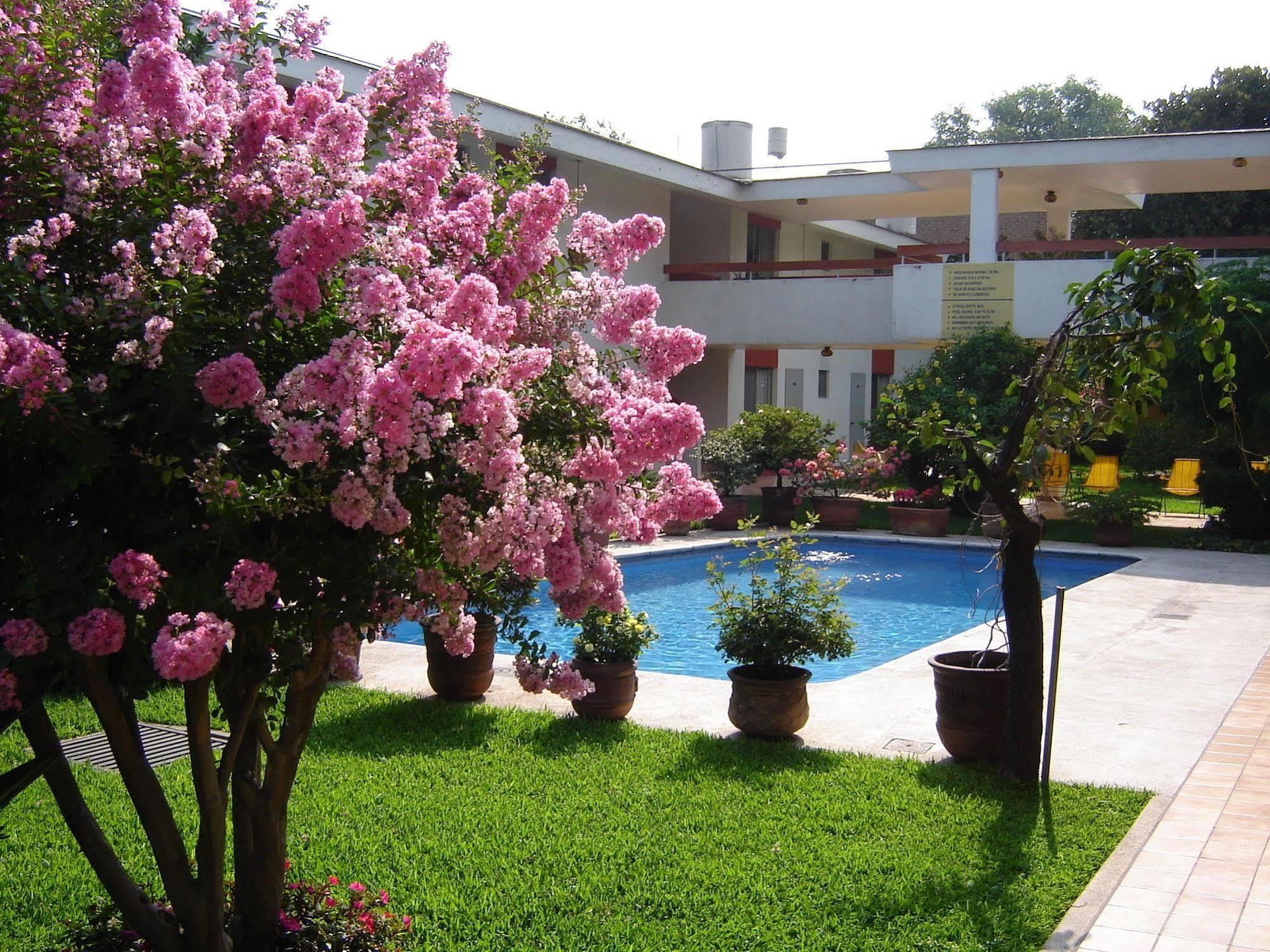 Hotel Isabel Guadalajara Dış mekan fotoğraf
